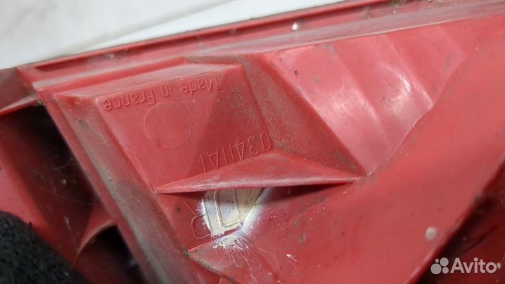 Фонарь (задний) Toyota Avensis 1, 2002