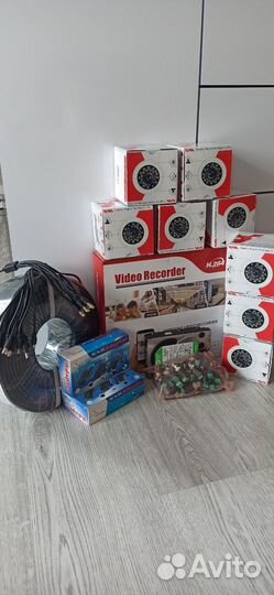 Комплект видеонаблюдения