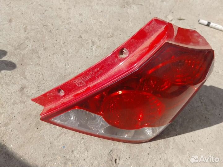 Фонарь задний правый Chevrolet Aveo t200 хэтчбек