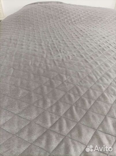 Шторы и покрывало бу