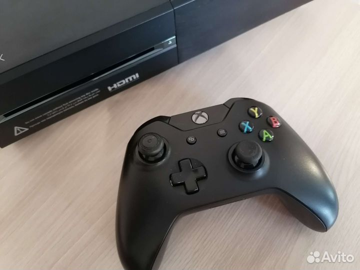 Xbox One 500gb+GTA5,Ufc3,Fifa