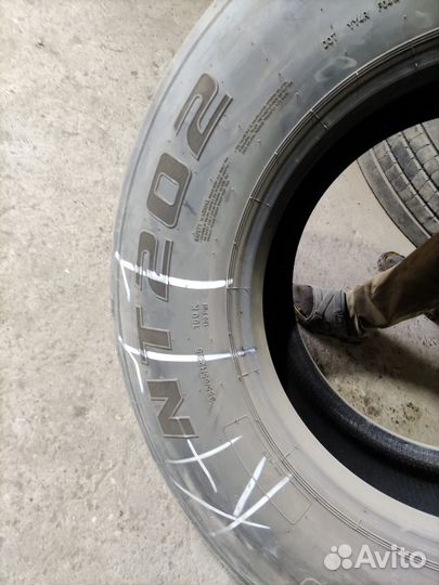 Грузовые шины бу 385 65 22.5
