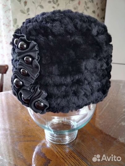 Шапка из вязанного мутона