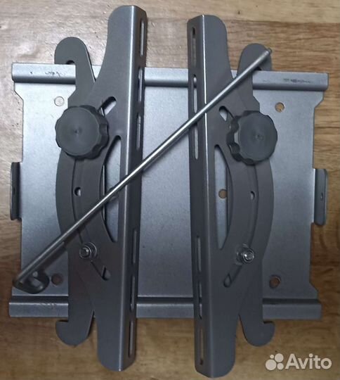 Кронштейн для телевизора 20х30