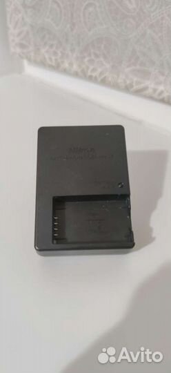 Компактный фотоаппарат Nikon j1