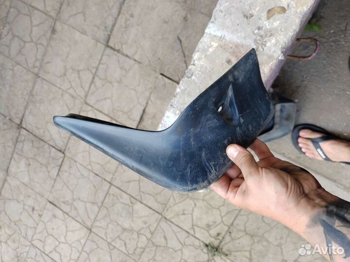 Оригинальные брызговики Mitsubishi Outlander 3