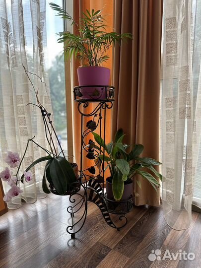 Подставка для цветов напольная