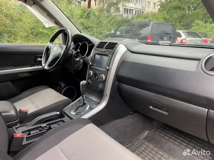 Suzuki Grand Vitara 2.0 AT, 2012, битый, 100 000 км