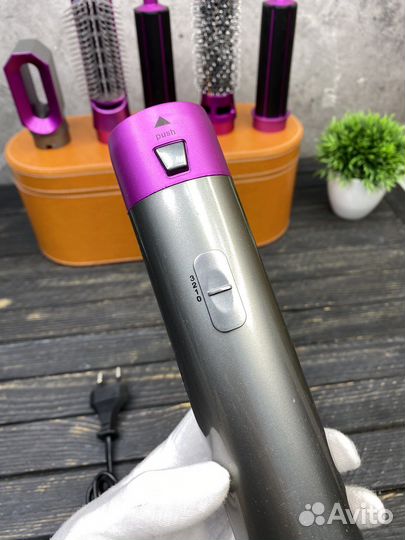 Стайлер dyson в кейсе