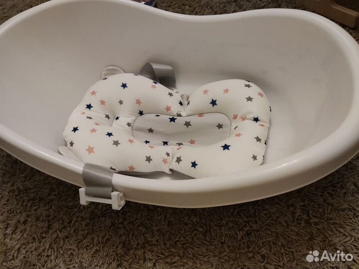 Ванночка для купания с горкой