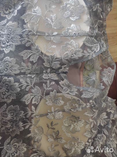 Платье вечерние