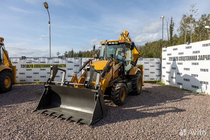 Экскаватор-погрузчик LGCM LGB88, 2023