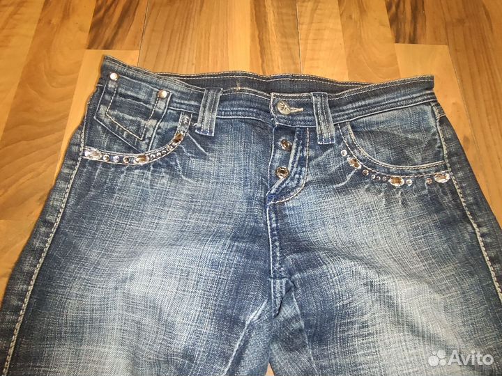 Отдам фирменные вещи 42-44