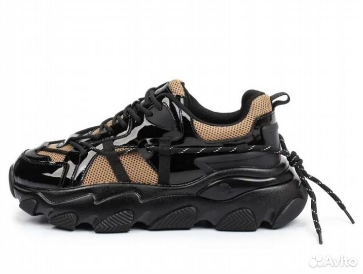 Кроссовки женские 39 размер