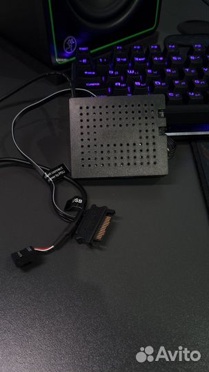 Контроллер подсветки nzxt RGB & Fan Controller