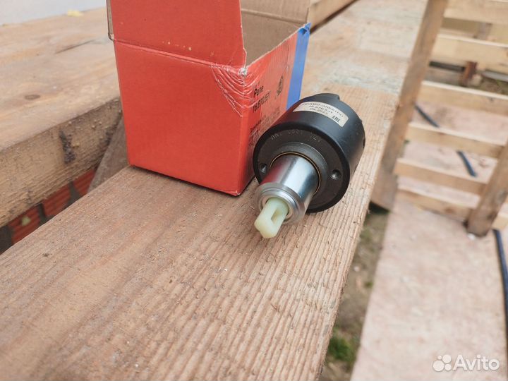 Втягивающее реле на калину, гранту, Приору