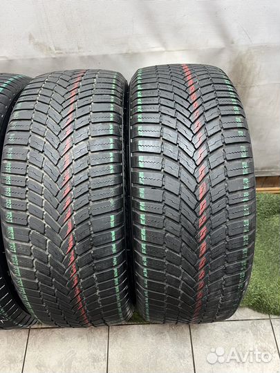 Bridgestone Weather Control A005 Evo 215/55 R17 98W