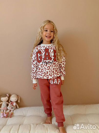 Костюм на флисе для девочки gap леопард