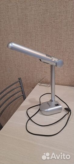 Лампа настольная