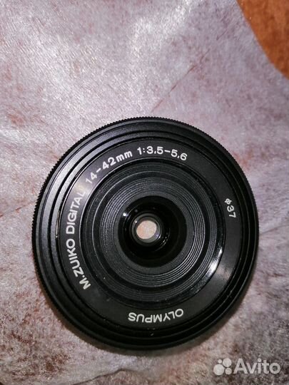 Блинчик olympus 14-42mm F3.5-5.6