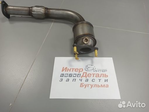 T111205220на глушитель(передняя часть) chery tiggо