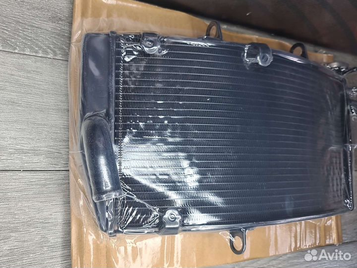 Радиатор cbr954rr cbr929rr