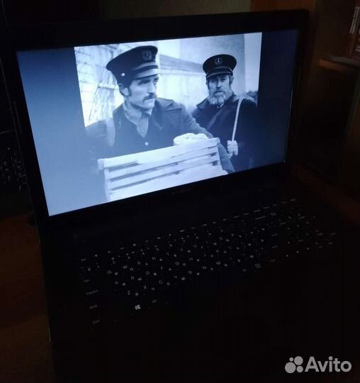 Ноутбук lenovo