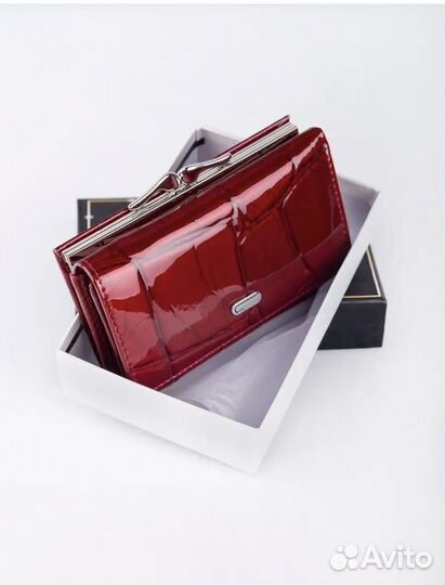 Кошелек женский. Натуральная кожа