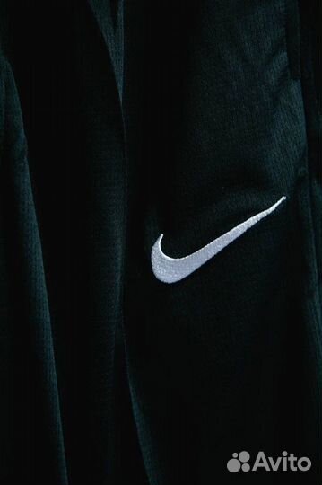 Шорты Nike