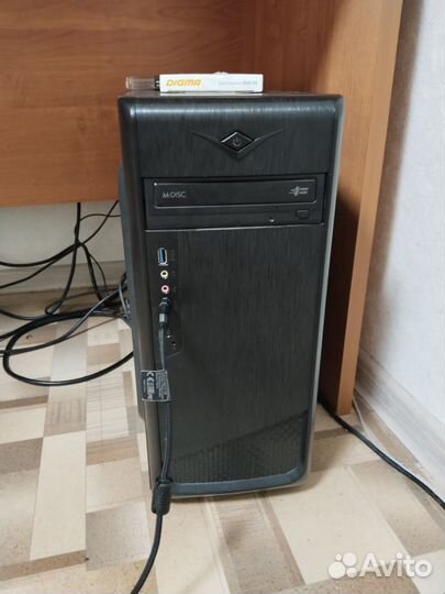 Домашний компьютер Интел 6ого поколения и 1060 3Gb