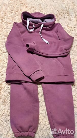 Спортивный костюм женский