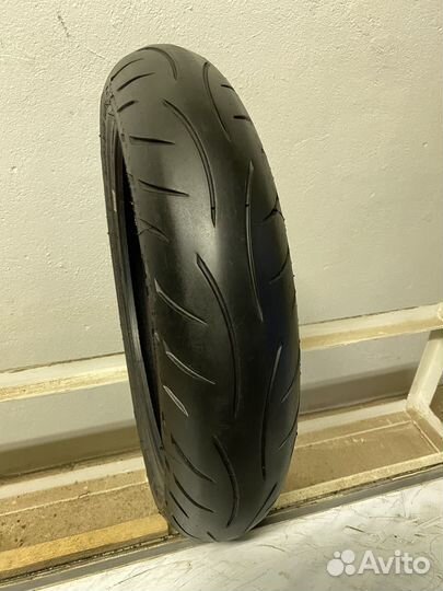 120/70 R17 Metzeler Sportec M5 Interact (364)