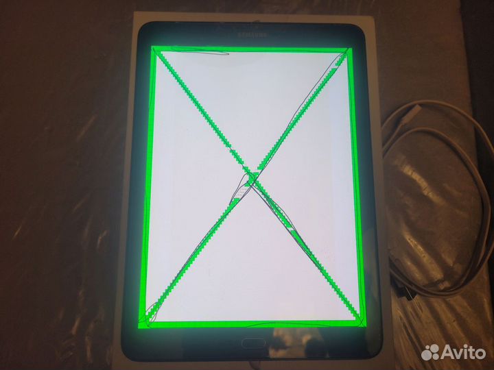 Samsung Galaxy Tab S2 9.7 SM-T819