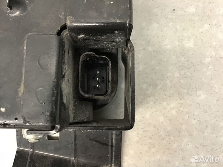 Сигнал звуковой Volvo S40 2004-2012