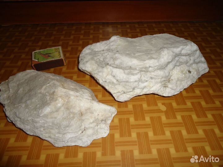 Камни Минералы Ангидрид (Урал)