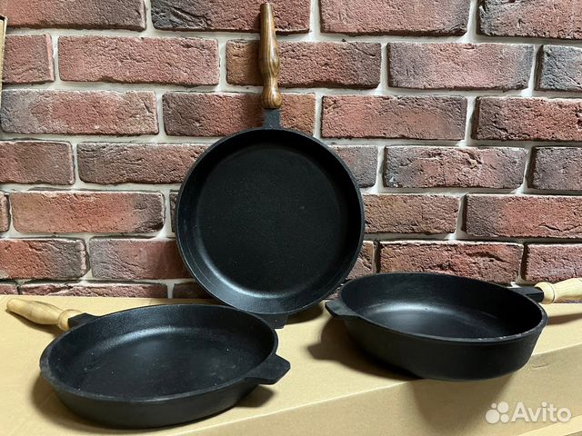 Чугунная сковорода