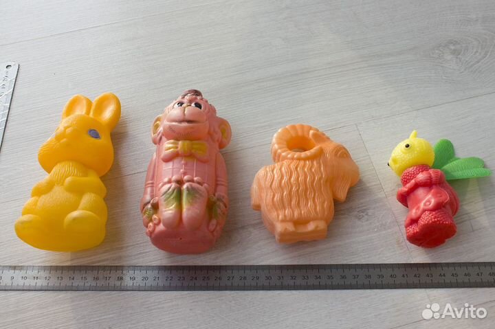 Советские пластмассовые полиэтиленовые игрушки