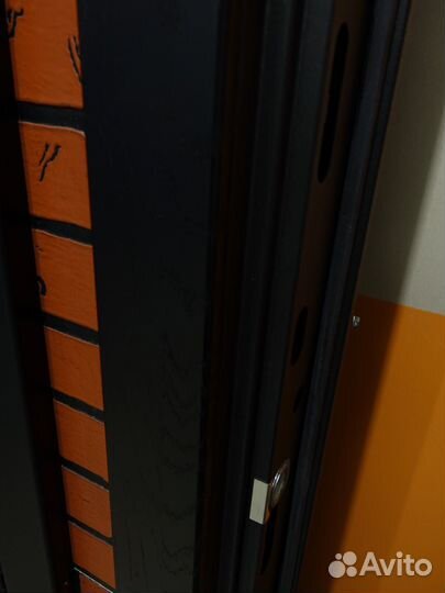 Дверь входная металлическая