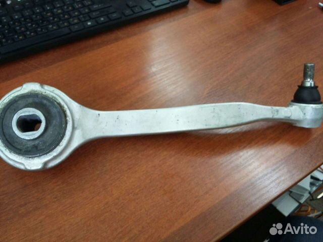 Рычаг нижний правый mercedes (C203, C209, R171)