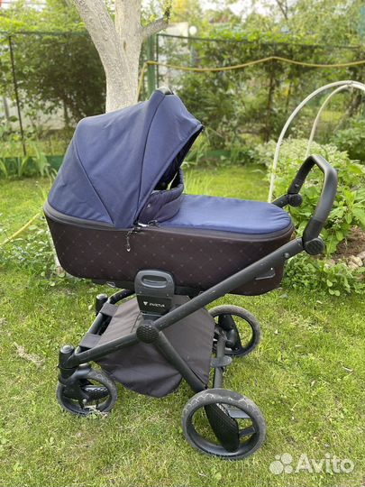 Коляска invictus