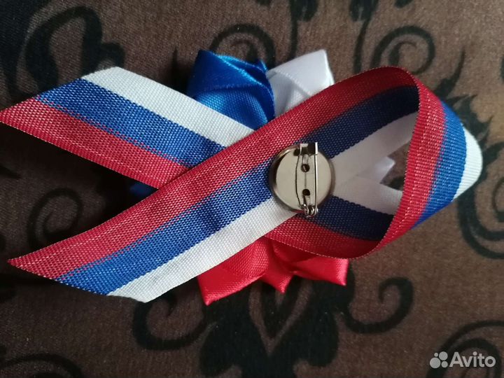 Значок гимназии 58