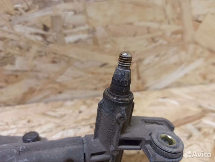 Трапеция дворников Volkswagen Golf 3