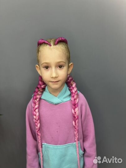 Плетение кос с канекалоном