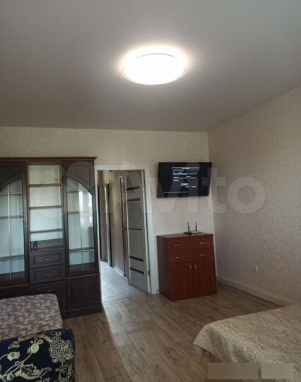 2-к. квартира, 34 м², 3/3 эт.