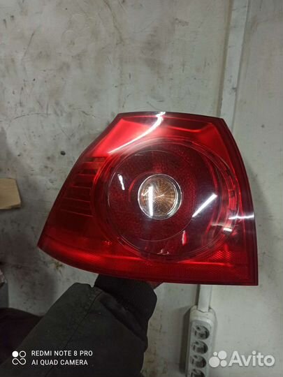 Гольф 5 (хечбек) Фонарь левый оригинал