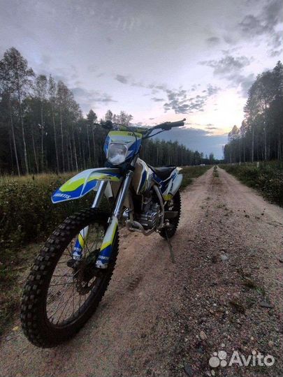 Эндуро Мотоцикл Avantis fx 250 basic