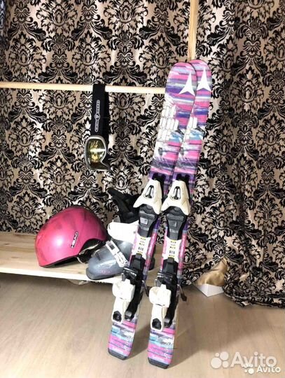Горные лыжи детские, ботинки, шлем, очки
