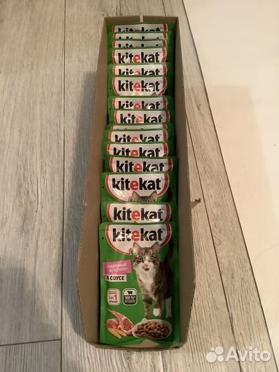 Корм kitekat Лакомый ягненок в соусе 15 пакетиков