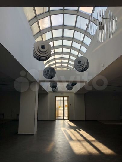 Кирова 34, магазин, 868 м²