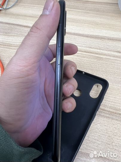 Xiaomi Mi 8, 6/64 ГБ